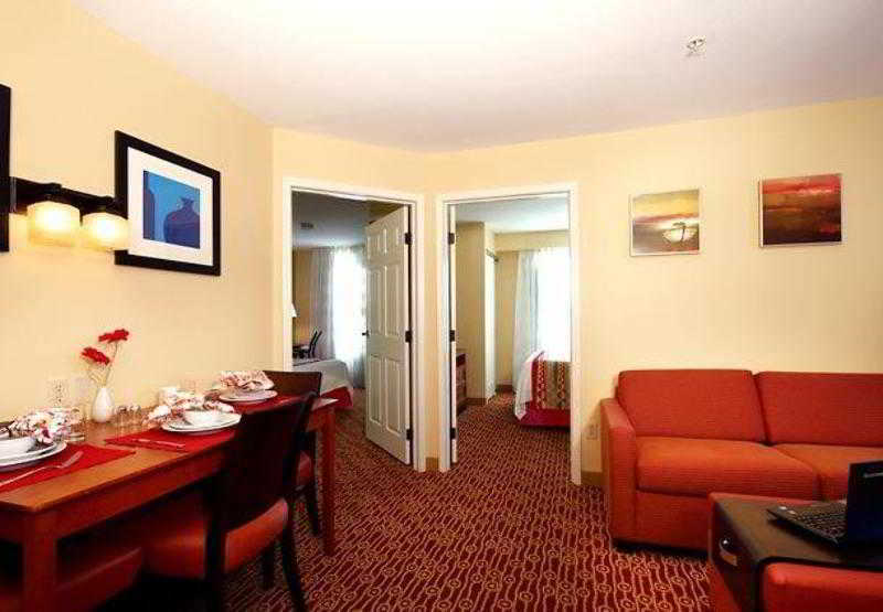 Towneplace Suites By Marriott Springfield Exterior foto